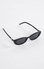Beginning Julie Black Rounded Sunglasses