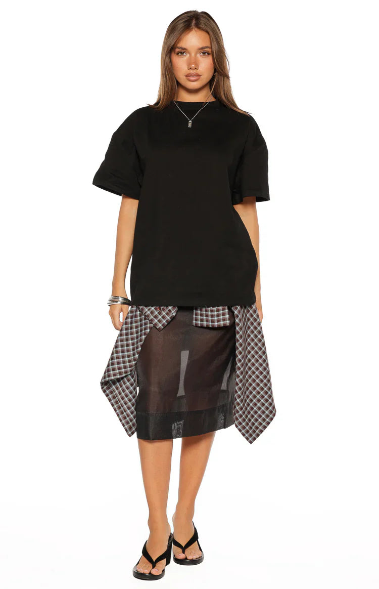 Alba Plain Black Tee