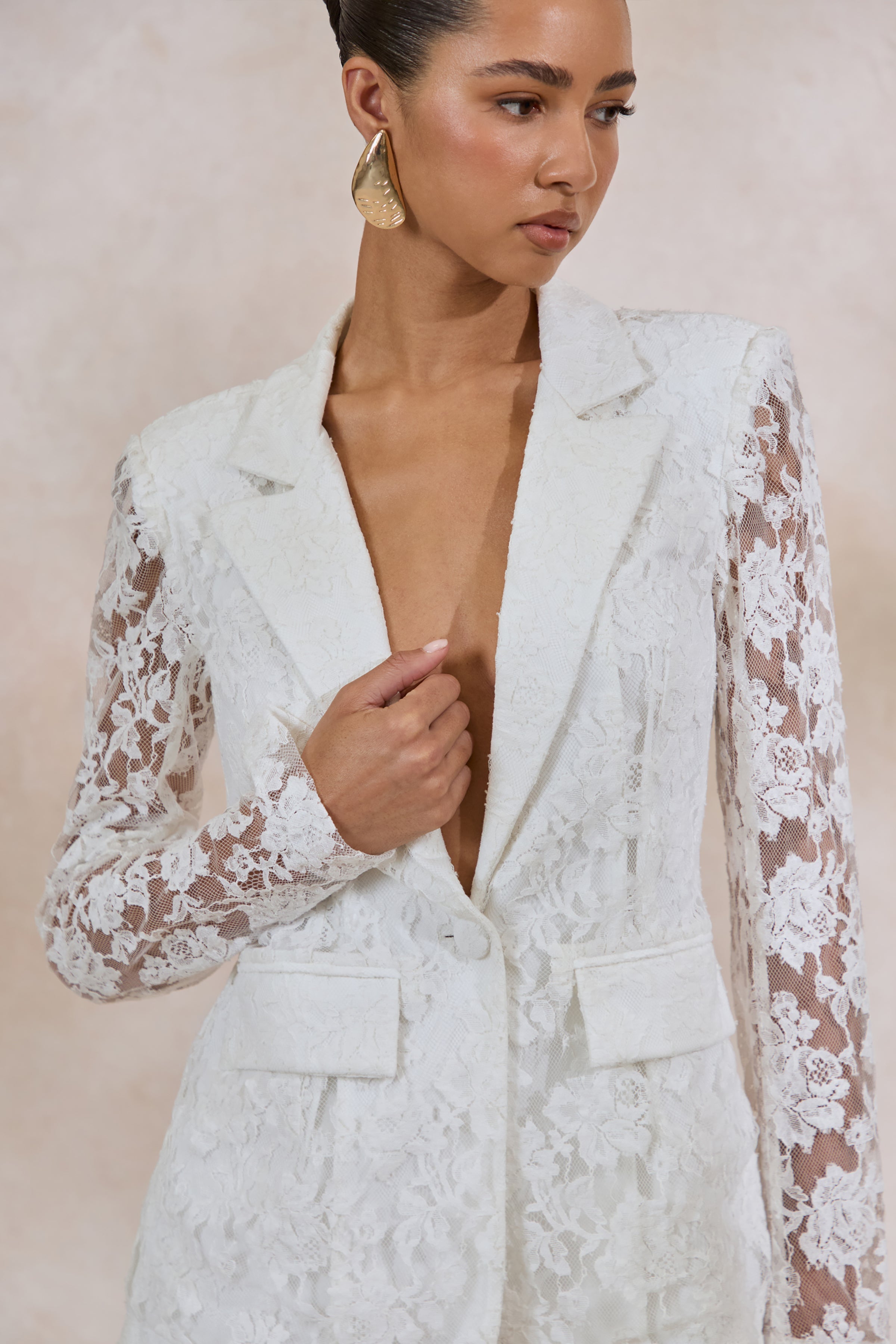 Vergia | White Lace Tailored-Blazer