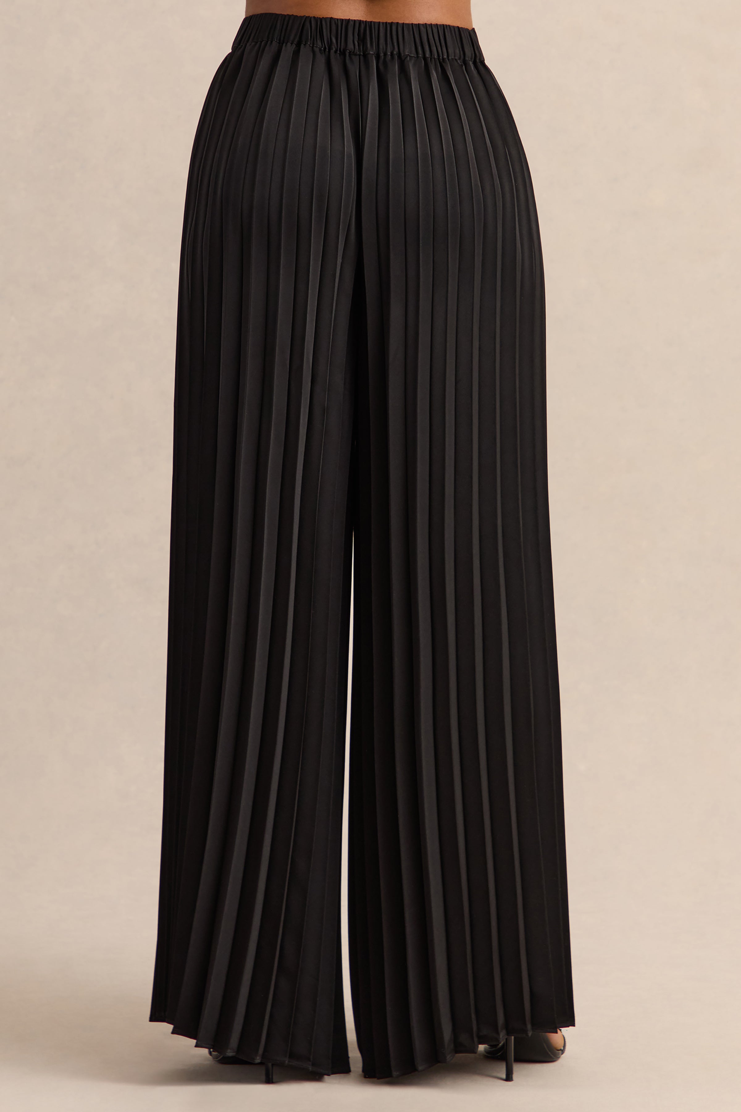 Lerenza | Black Satin Wide-Leg Pleated Trousers